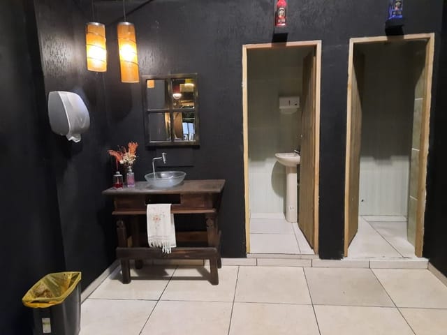 Casa com 250m² 2 quartos e 4 banheiros, à venda, no bairro Rochdale em Osasco