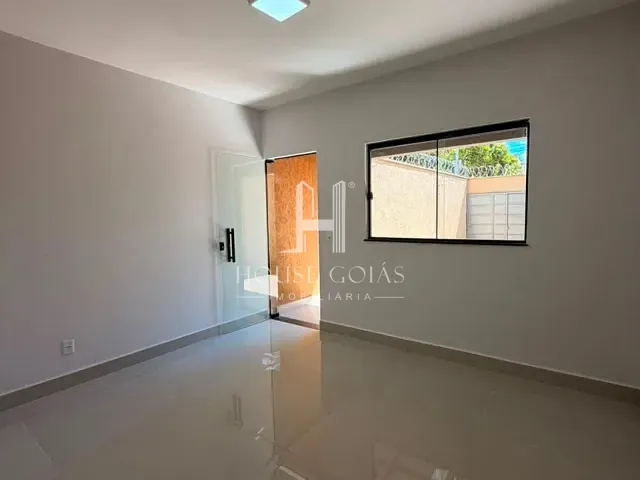 Casa com 120m² 2 quartos e 2 banheiros, à venda, no bairro Residencial Itaipu em Goiânia