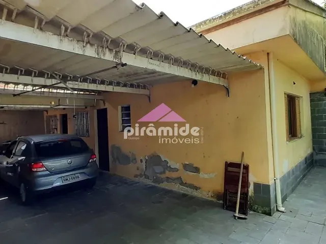 Casa com 390m² 3 quartos e 3 banheiros, à venda, no bairro Cidade Jardim em Caraguatatuba