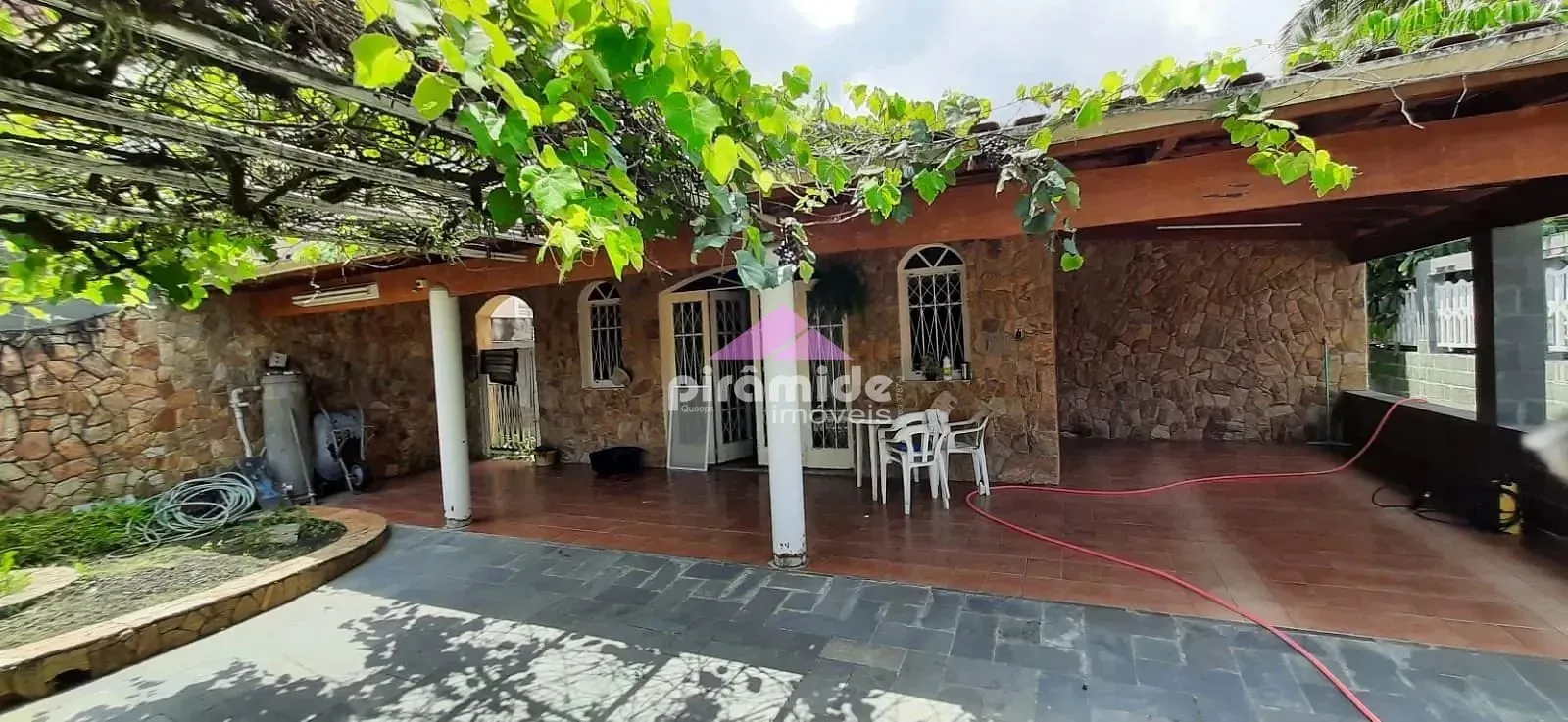 Casa, 3 quartos, 261 m² - Foto 9