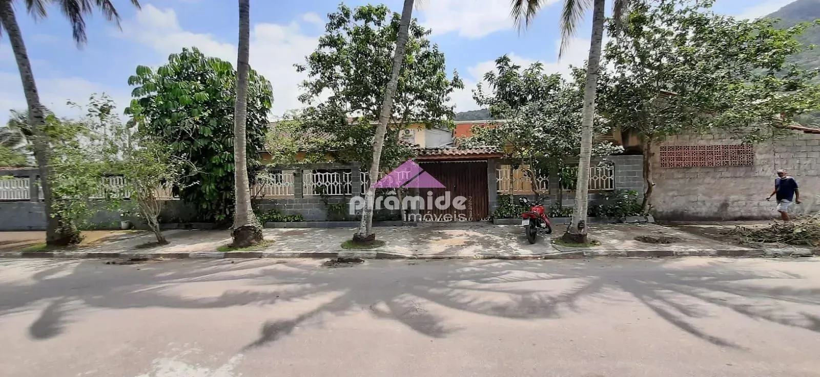 Casa, 3 quartos, 261 m² - Foto 2