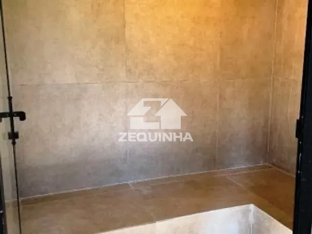 Casa com 1200m² 6 quartos e 8 banheiros, para alugar, no bairro Estancia Parque de Atibaia em Atibaia