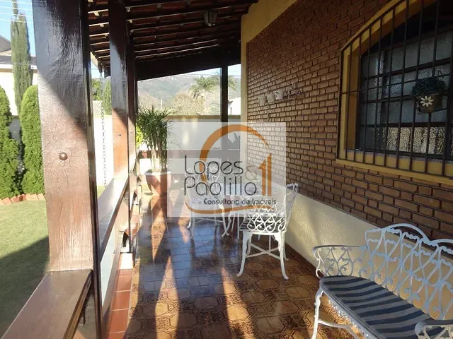 Casa com 1556m² 3 quartos e 5 banheiros, à venda, no bairro Recreio Maristela em Atibaia