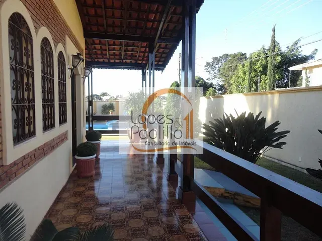 Casa com 1556m² 3 quartos e 5 banheiros, à venda, no bairro Recreio Maristela em Atibaia