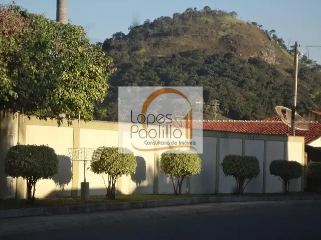 Casa com 1556m² 3 quartos e 5 banheiros, à venda, no bairro Recreio Maristela em Atibaia