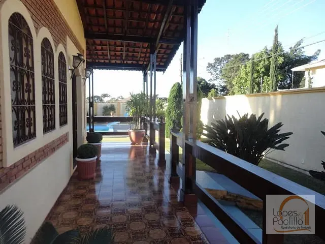 Casa com 1556m² 3 quartos e 5 banheiros, à venda, no bairro Recreio Maristela em Atibaia
