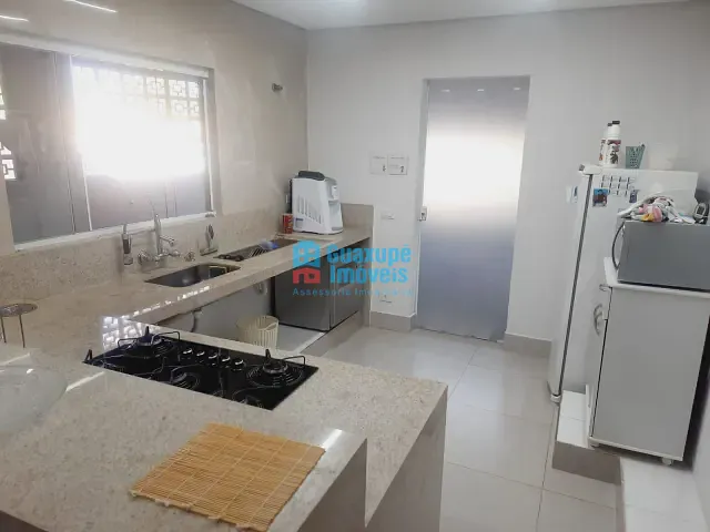Casa com 210m² 3 quartos e 1 banheiro, à venda, no bairro Parque dos Municípios I em Guaxupé