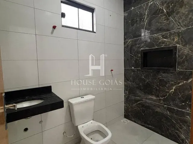 Casa com 120m² 2 quartos e 2 banheiros, à venda, no bairro Solange Park III em Goiânia