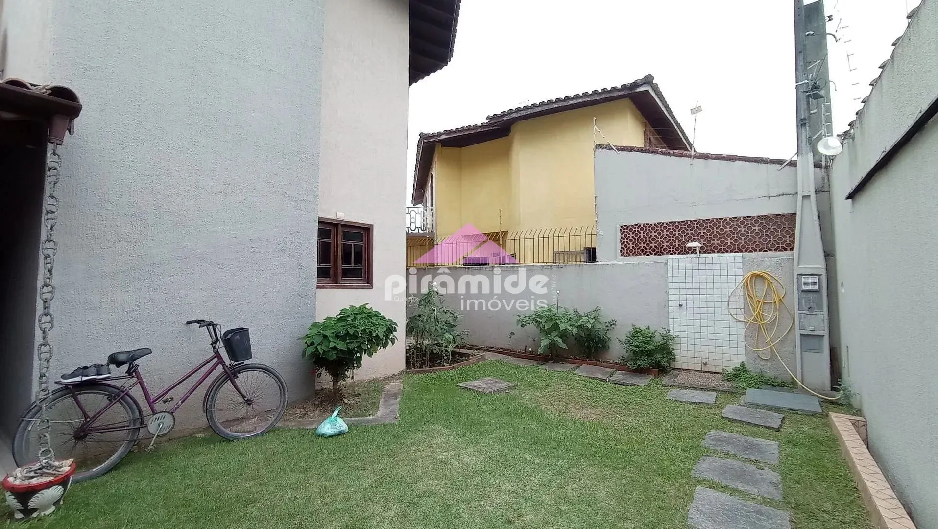 Casa, 4 quartos, 203 m² - Foto 4
