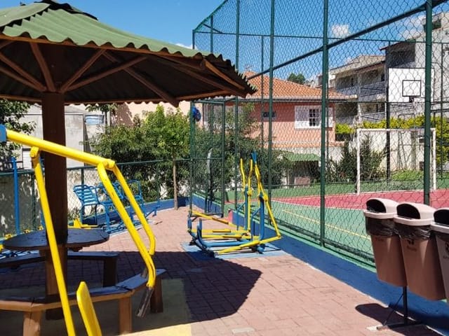 Casa com 500m² 2 quartos e 3 banheiros, à venda, no bairro Parque Esmeralda em Barueri