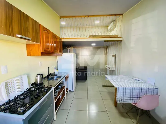 Casa 1 quarto e 1 banheiro, para alugar, no bairro Belvedere em Chapecó