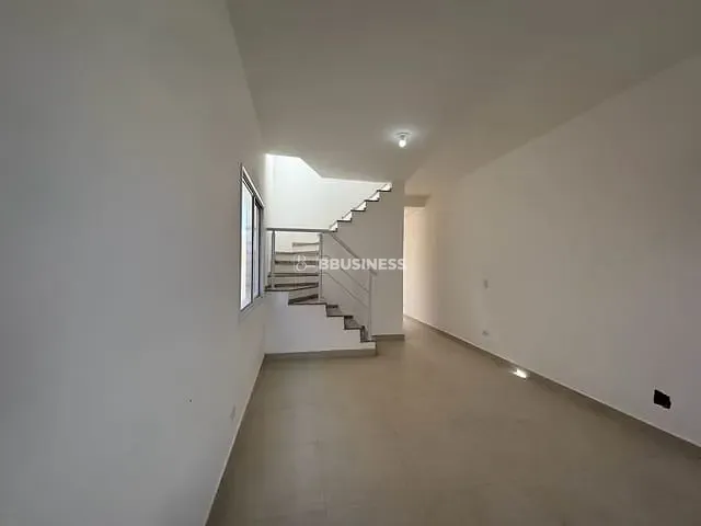 Casa com 125m² 3 quartos e 2 banheiros, à venda, no bairro Jardim Japão (Caucaia do Alto) em Cotia