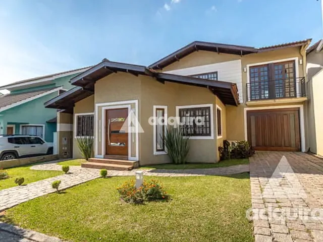 Casa com 420m² 3 quartos e 5 banheiros, à venda, no bairro Orfãs em Ponta Grossa