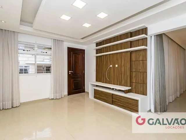 Casa 3 quartos e 1 banheiro, para alugar, no bairro Pilarzinho em Curitiba