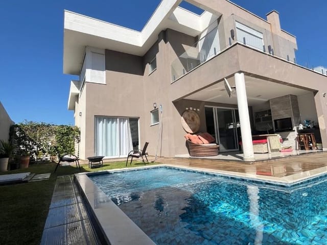 Casa com 530m² 3 quartos e 4 banheiros, à venda, no bairro Condomínio Residencial Alphaville II em São José dos Campos