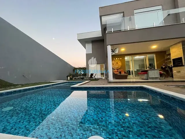 Casa com 530m² 3 quartos e 4 banheiros, à venda, no bairro Condomínio Residencial Alphaville II em São José dos Campos