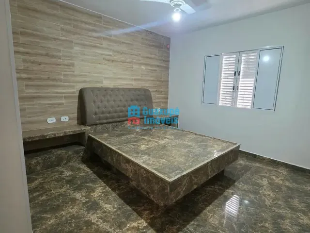 Casa com 312m² 3 quartos e 3 banheiros, à venda, no bairro Residencial Bougaville em Guaxupé