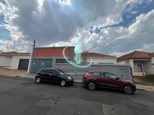 Casa com 250m² 4 quartos e 3 banheiros, à venda, no bairro Centro em Araraquara