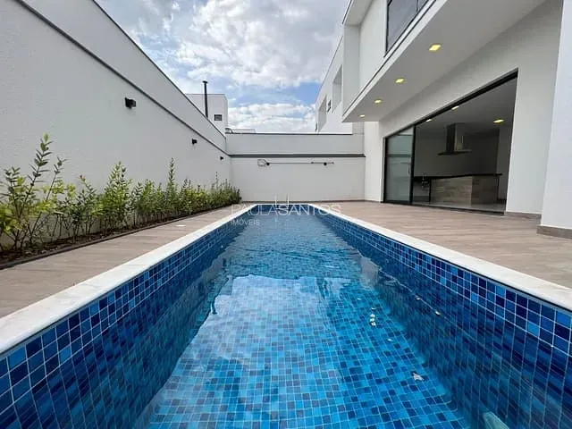 Casa com 300m² 3 quartos e 4 banheiros, à venda, no bairro Jardim Residencial Chácara Ondina em Sorocaba