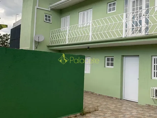 Casa com 200m² 2 quartos e 2 banheiros, à venda, no bairro Loteamento Residencial Andrade em Pindamonhangaba