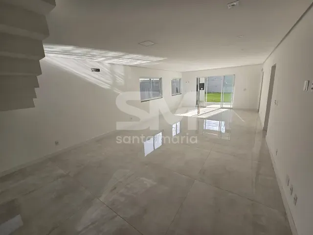 Casa com 360m² 4 quartos e 6 banheiros, à venda, no bairro Jardim Europa em Chapecó
