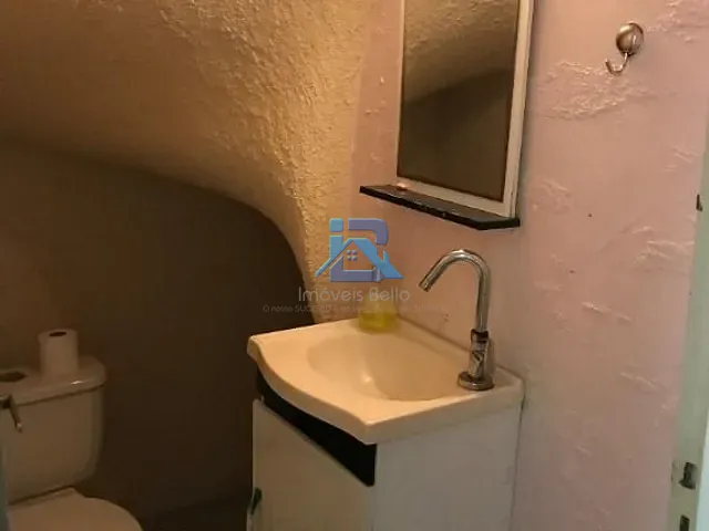 Casa com 100m² 3 quartos e 1 banheiro, à venda, no bairro Jardim São Miguel em Taboão da Serra