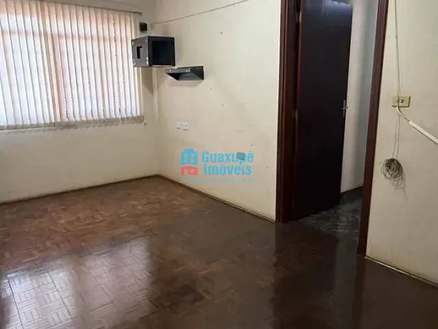 Casa 3 quartos e 2 banheiros, à venda, no bairro Catetos em Guaxupé