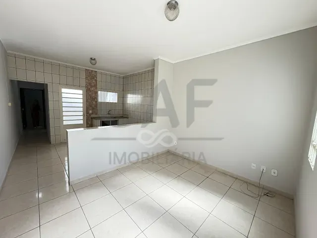 Casa 1 quarto e 1 banheiro, para alugar, no bairro Nova Jaguariúna em Jaguariúna