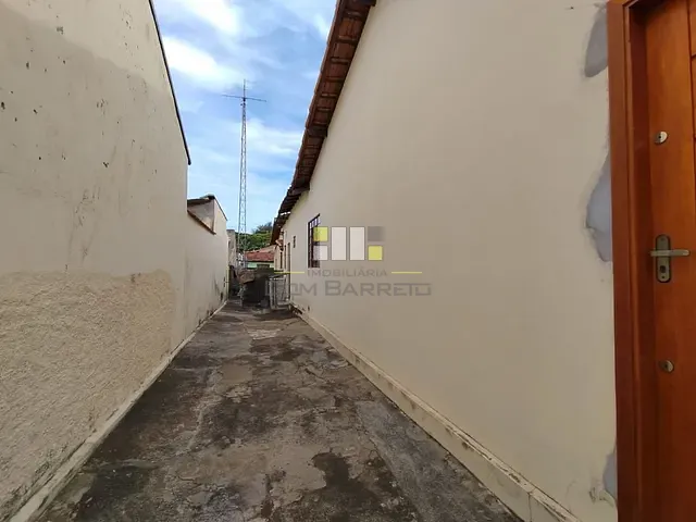 Casa com 300m² 4 quartos e 3 banheiros, à venda, no bairro Vila Miranda em Sumaré