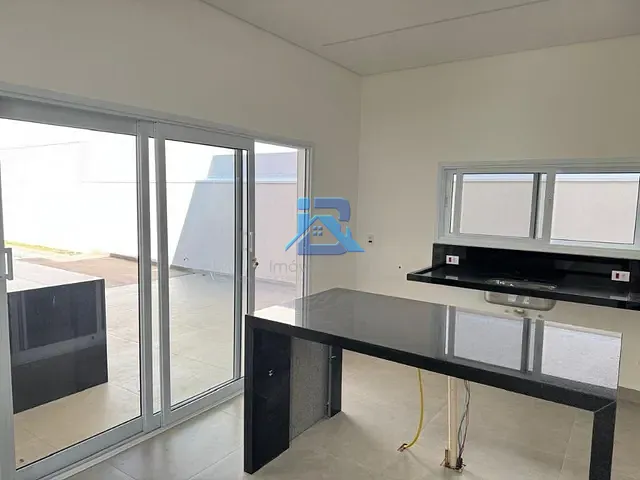 Casa com 510m² 3 quartos e 4 banheiros, à venda, no bairro Reserva Santa Rosa em Itatiba