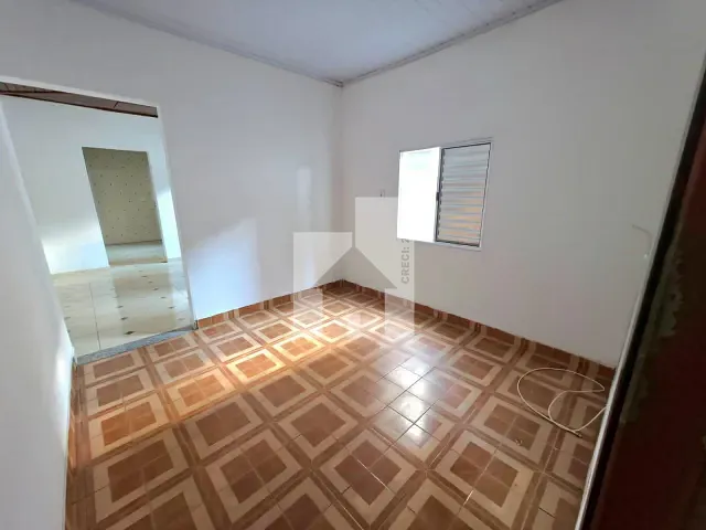 Casa 4 quartos e 3 banheiros, à venda, no bairro Vila Progresso em Jundiaí