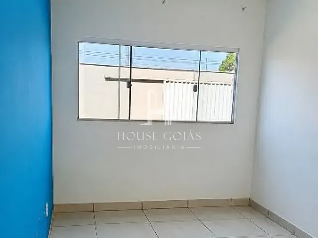 Casa com 182m² 2 quartos e 2 banheiros, à venda, no bairro Villa Romana em Aparecida de Goiânia
