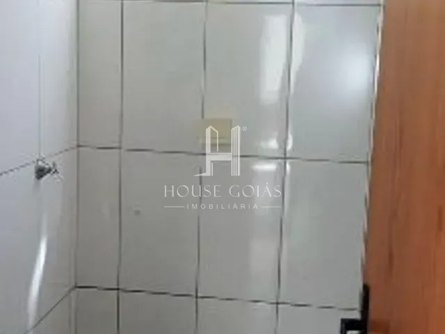 Casa com 182m² 2 quartos e 2 banheiros, à venda, no bairro Villa Romana em Aparecida de Goiânia