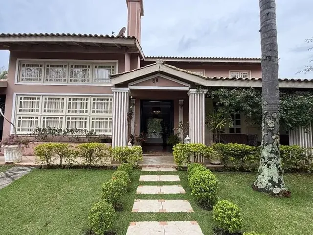Casa com 478m² 4 quartos e 6 banheiros, à venda, no bairro São Braz em Curitiba