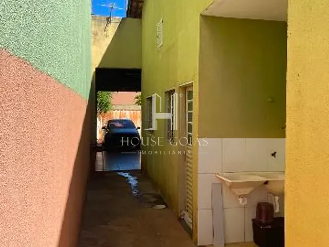 Casa com 200m² 2 quartos e 2 banheiros, à venda, no bairro Jardim Dom Bosco 2ª Etapa em Aparecida de Goiânia