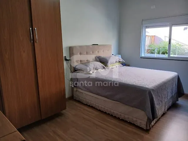 Casa 3 quartos e 2 banheiros, à venda, no bairro Esplanada em Chapecó