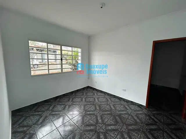 Casa 2 quartos e 1 banheiro, para alugar, no bairro Parque dos Municipios em Guaxupé