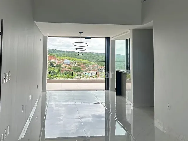 Casa 4 quartos e 5 banheiros, à venda, no bairro Bodocongó em Campina Grande