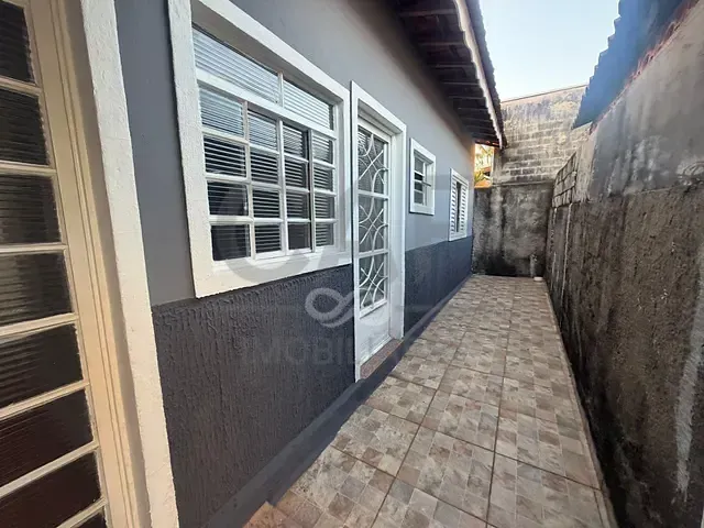Casa 1 quarto e 1 banheiro, para alugar, no bairro Jardim das Laranjeiras em Jaguariúna