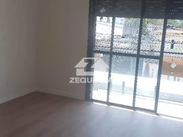 Casa com 150m² 3 quartos e 4 banheiros, à venda, no bairro Vl Yara em Osasco