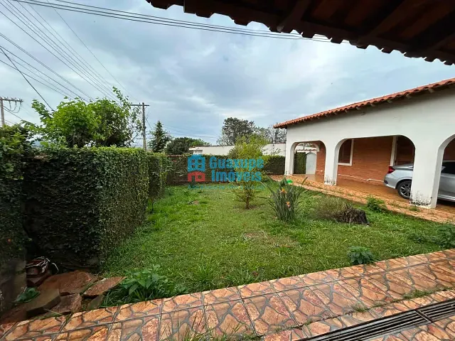 Casa com 1100m² 4 quartos e 2 banheiros, à venda, no bairro Parque do Convento em Guaxupé