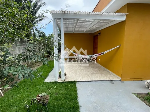 Casa com 490m² 2 quartos e 2 banheiros, à venda, no bairro Jardim das Gaivotas em Caraguatatuba