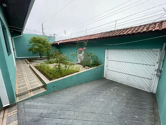 Casa com 333m² 4 quartos e 2 banheiros, à venda, no bairro Colônia em Ribeirão Pires