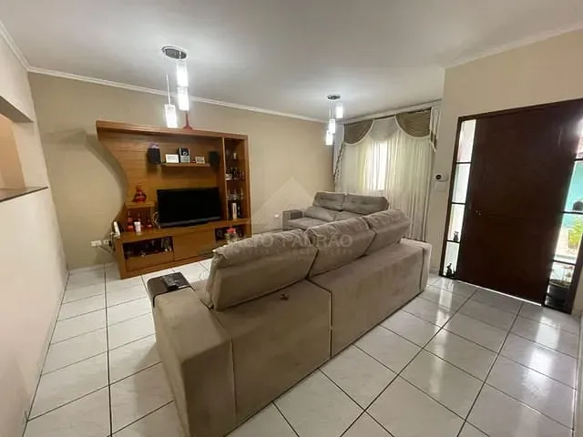 Casa com 333m² 4 quartos e 2 banheiros, à venda, no bairro Colônia em Ribeirão Pires