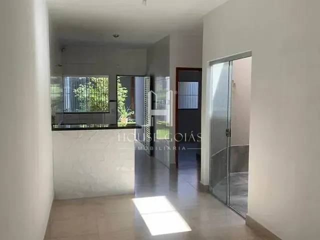 Casa com 180m² 3 quartos e 2 banheiros, à venda, no bairro Residencial Itaipu em Goiânia