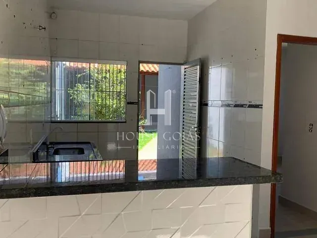 Casa com 180m² 3 quartos e 2 banheiros, à venda, no bairro Residencial Itaipu em Goiânia