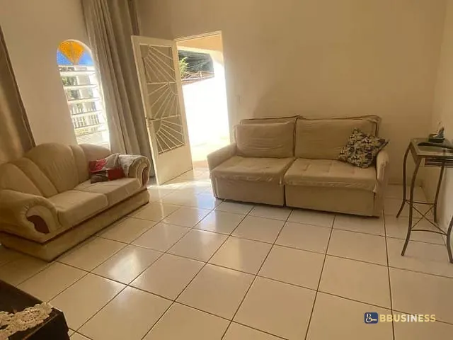 Casa 3 quartos e 1 banheiro, à venda, no bairro Parque Fazendinha em Campinas