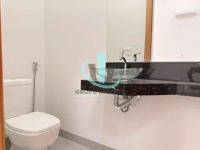 Casa com 336m² 3 quartos e 4 banheiros, para alugar, no bairro Jardim Imperador em Araraquara