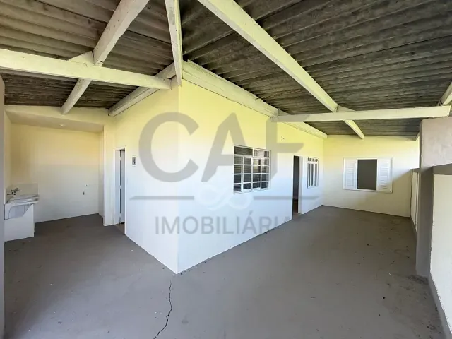Casa 2 quartos e 1 banheiro, para alugar, no bairro Área Rural de Santo Antônio de Posse em Santo Antônio de Posse