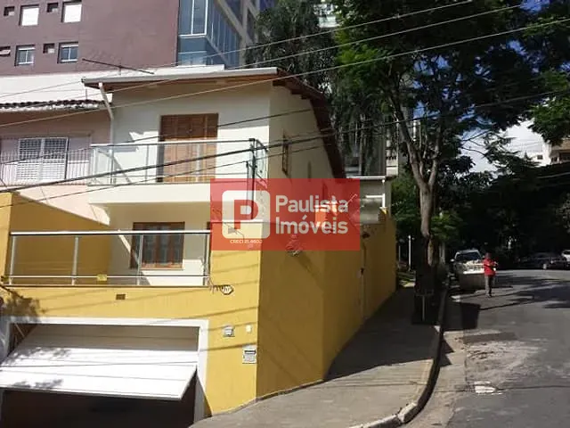 Casa com 230m² 3 quartos e 5 banheiros, à venda ou para alugar, no bairro Campo Belo em São Paulo